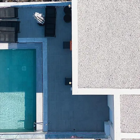 Arcadia 1 201 2 Bed 公寓 *